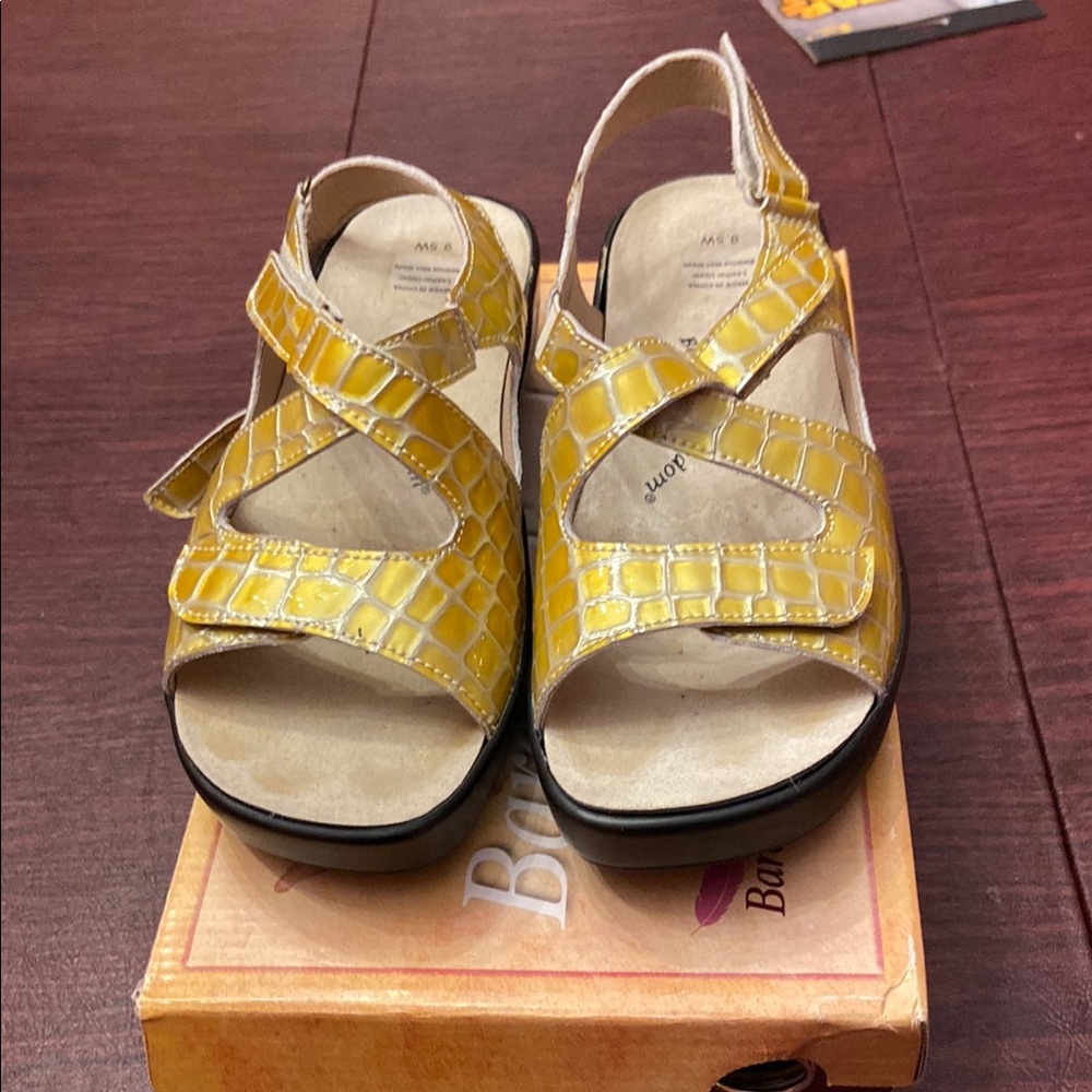 Barefoot Freedom Yellow Sandals with Ruffled Straps
